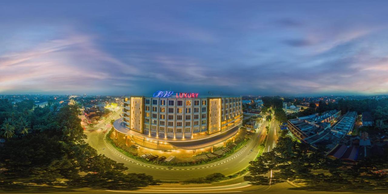 Hotel BW Luxury Jambi Exteriér fotografie
